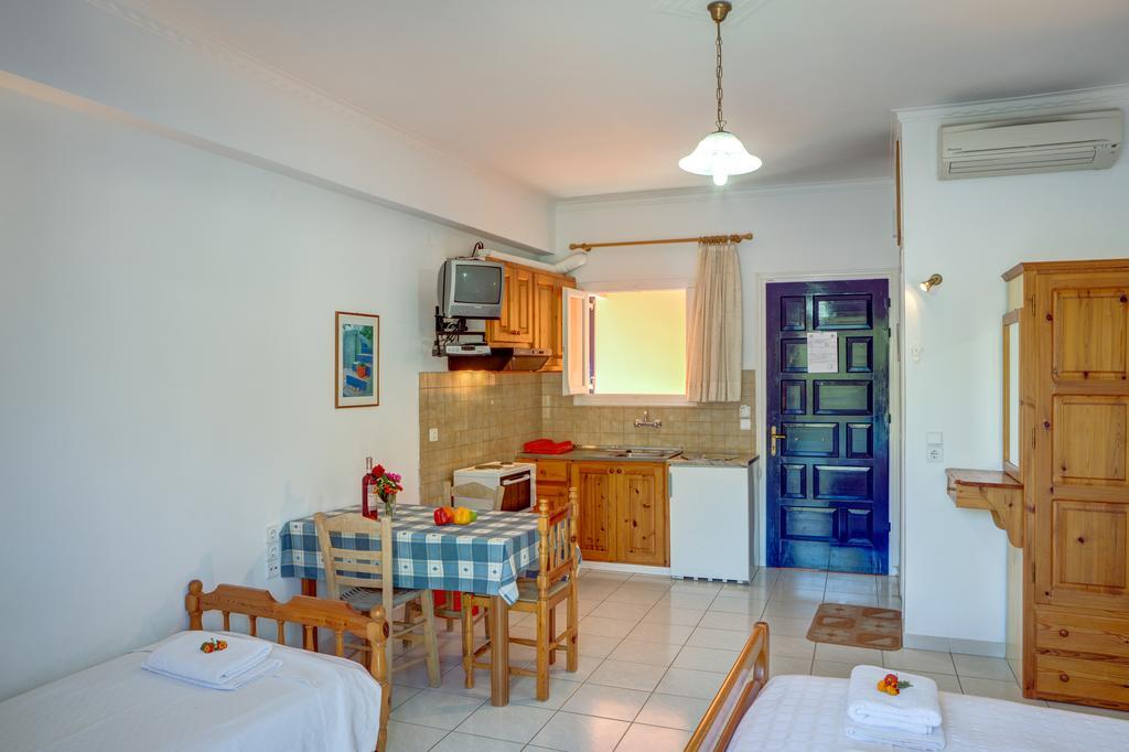 Galini Studios Sivota  Luaran gambar