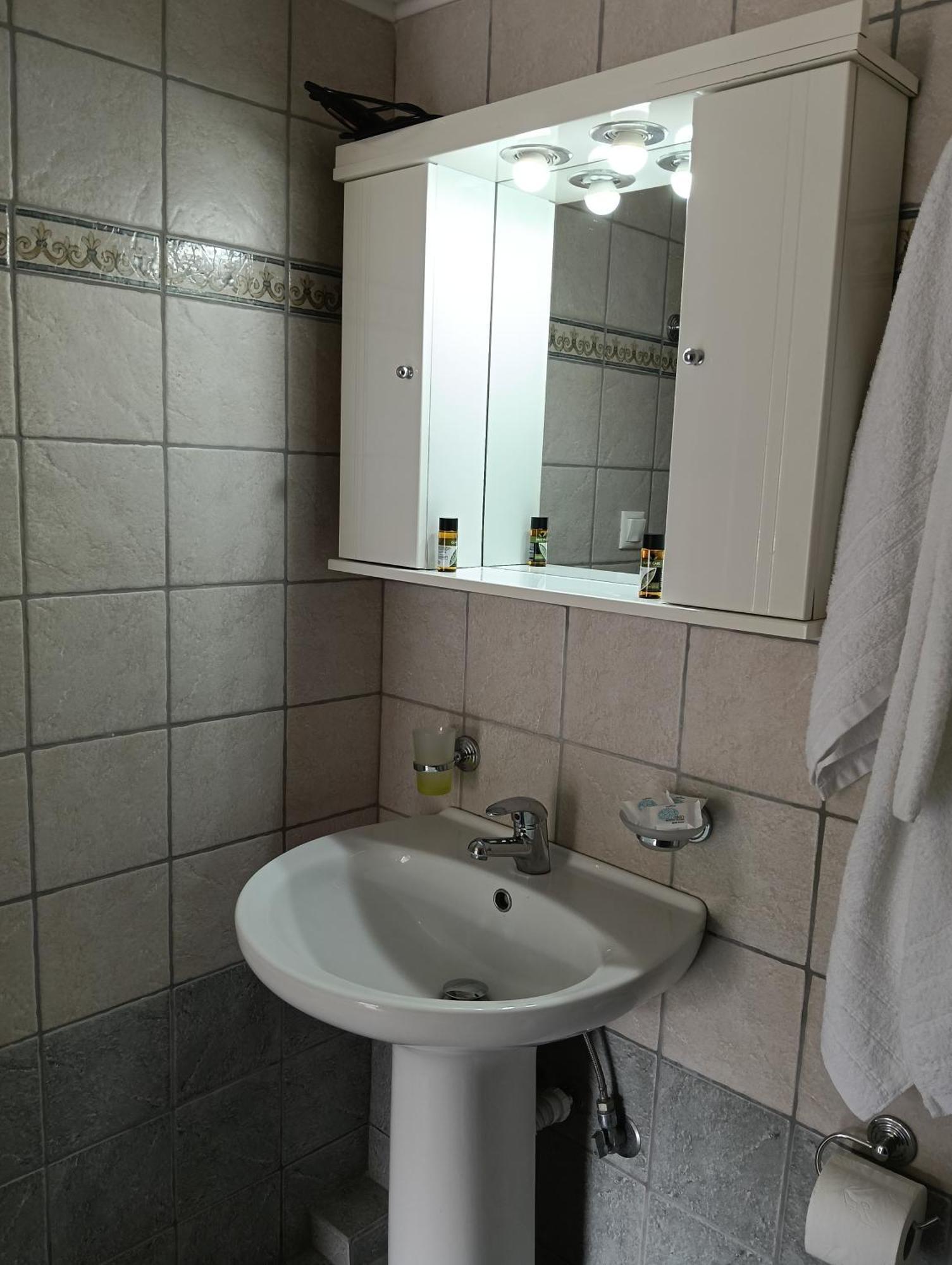 Galini Studios Sivota  Luaran gambar