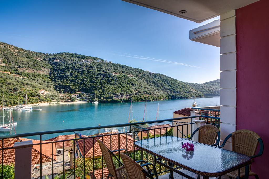 Galini Studios Sivota  Luaran gambar