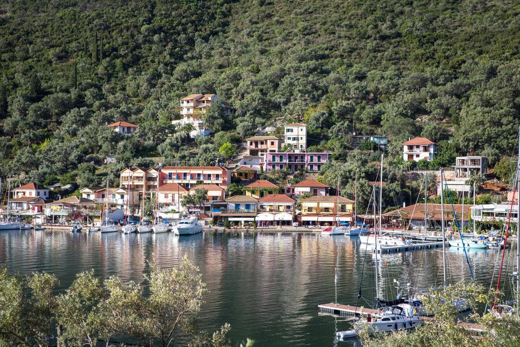 Galini Studios Sivota  Luaran gambar