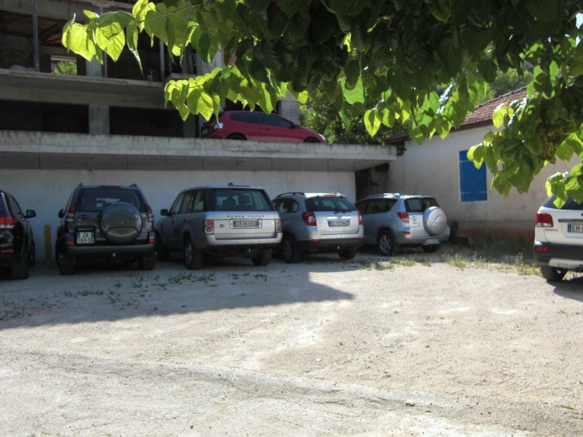 Galini Studios Sivota  Luaran gambar